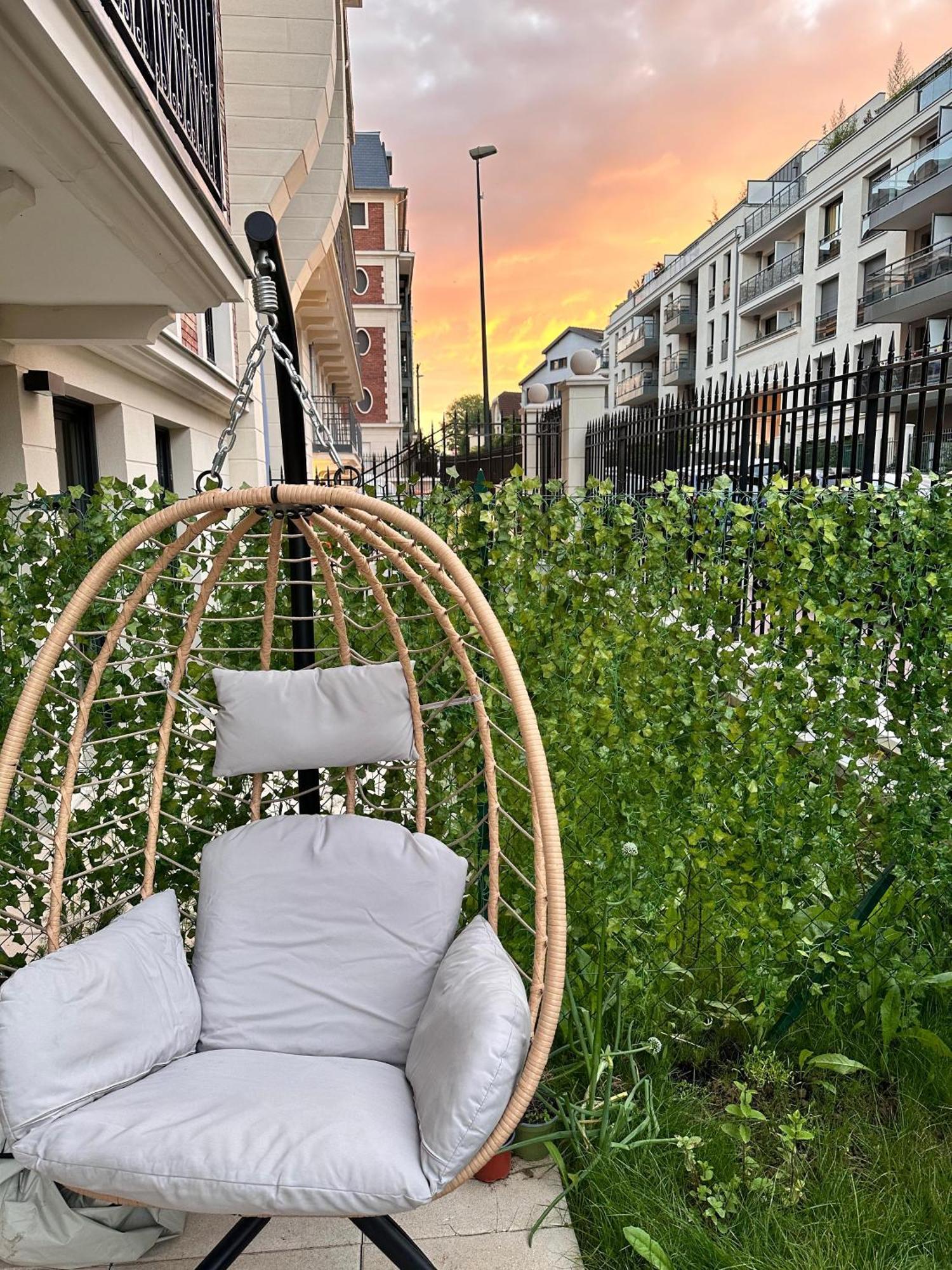 Cosy Summer Stay In Boho Style Apartment - 8 Mins From Paris Center - Garden And Underground Parking Clamart Zewnętrze zdjęcie